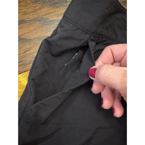 Eddie Bauer Black Nylon Women’s Size 14 Shorts Supplex Brand Gorpcore NWT - Picture 5 of 9